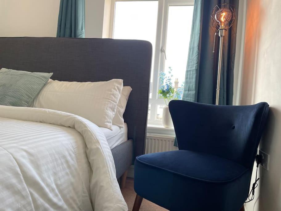 Luxury 4 Large Bedrooms West Thurrock 3 Bathrooms 1 En Netflix Free Parking *